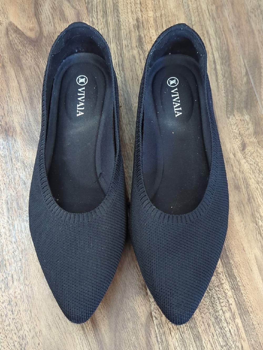 Vivaia Women's Black Knit Pointed-Toe Ballet Flats Size 39